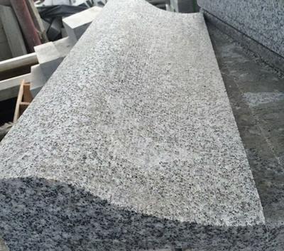 芝麻黑路沿石